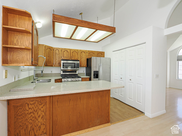 Photo 20 for MLS #2119593 at 133 N Lakeview #39