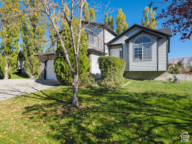 Photo 2 for MLS #2119593 at 133 N Lakeview #39