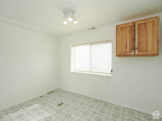 Photo 40 for MLS #2119593 at 133 N Lakeview #39