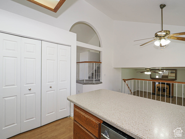 Photo 21 for MLS #2119593 at 133 N Lakeview #39
