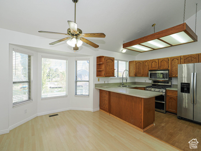 Photo 23 for MLS #2119593 at 133 N Lakeview #39