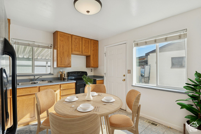 Photo 12 for MLS #2119594 at 993 S Montgomery St