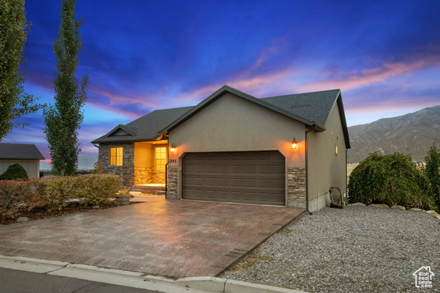 Photo 2 for MLS #2119611 at 1245 E Sageberry