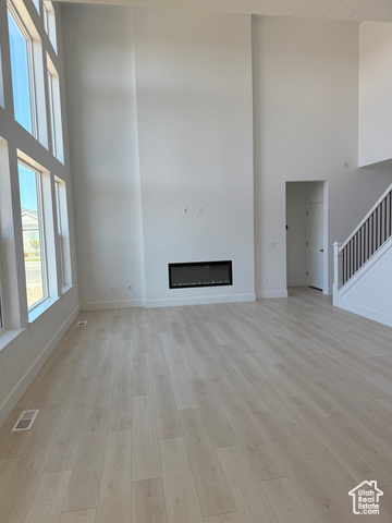 Photo 7 for MLS #2119626 at 161 N 870 East #29