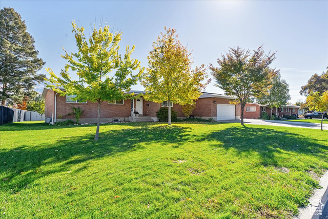 Photo 2 for MLS #2119629 at 170 N 825 East