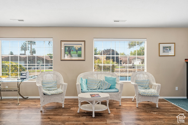 Photo 42 for MLS #2119635 at 524 E Oasis Dr