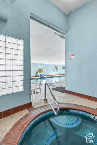 Photo 32 for MLS #2119635 at 524 E Oasis Dr