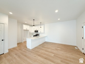 Photo 13 for MLS #2119640 at 1901 N 70 West #621