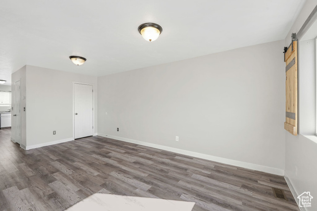 Photo 4 for MLS #2119645 at 740 E 125 North