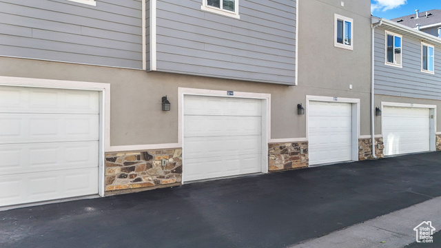 Photo 15 for MLS #2119645 at 740 E 125 North