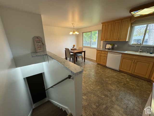 Photo 9 for MLS #2119651 at 3605 S Bannock St