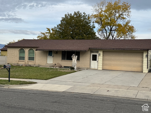 Photo 2 for MLS #2119651 at 3605 S Bannock St