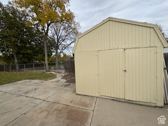 Photo 20 for MLS #2119651 at 3605 S Bannock St