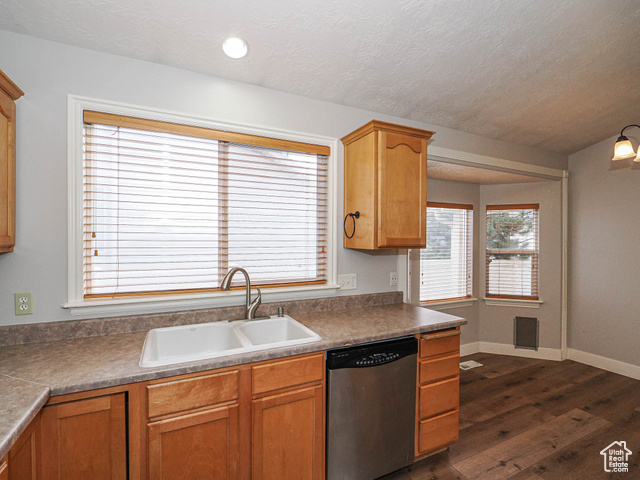 Photo 18 for MLS #2119652 at 11671 S Clintwood Dr