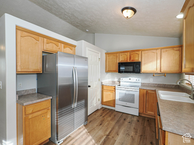 Photo 17 for MLS #2119652 at 11671 S Clintwood Dr