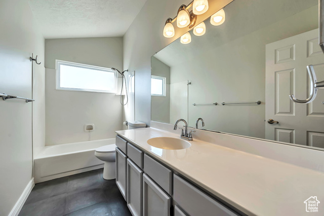 Photo 15 for MLS #2119655 at 7926 S 965 East