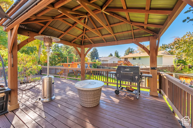 Photo 3 for MLS #2119655 at 7926 S 965 East