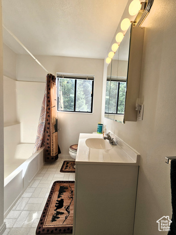Photo 22 for MLS #2119659 at 38 Twin Creek Dr #38