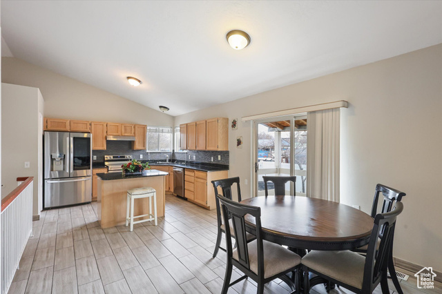 Photo 27 for MLS #2119660 at 3018 S Asplund Cir