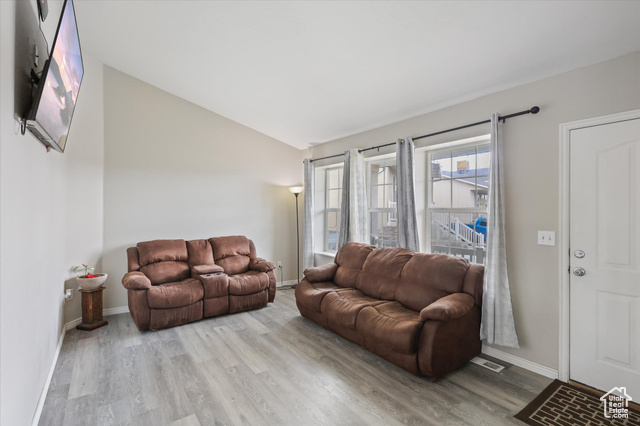 Photo 23 for MLS #2119660 at 3018 S Asplund Cir