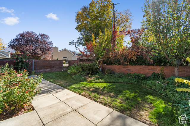 Photo 60 for MLS #2119675 at 2056 E Sierra View Cir