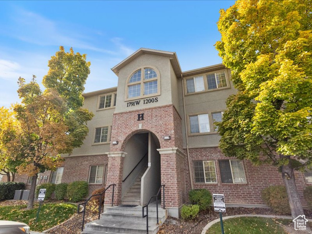Photo 1 for MLS #2119678 at 1791 W 1200 South #329