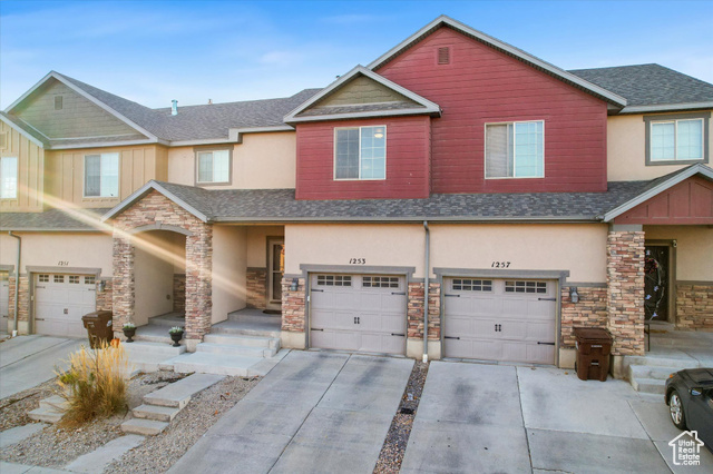 Photo 26 for MLS #2119684 at 1253 N Baycrest Dr