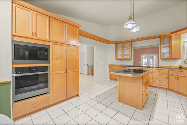 Photo 27 for MLS #2119685 at 558 S Oak Ln