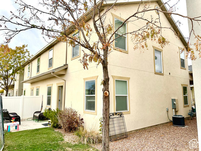 Photo 16 for MLS #2119686 at 314 E 535 South