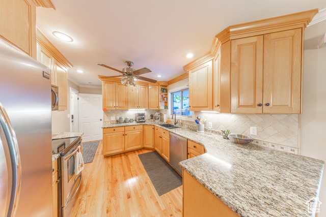 Photo 8 for MLS #2119688 at 695 E 33rd St