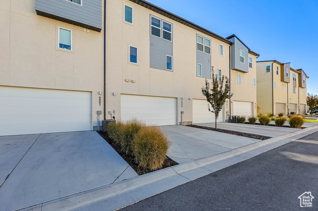 Photo 35 for MLS #2119692 at 6006 W Highlandbrook Dr