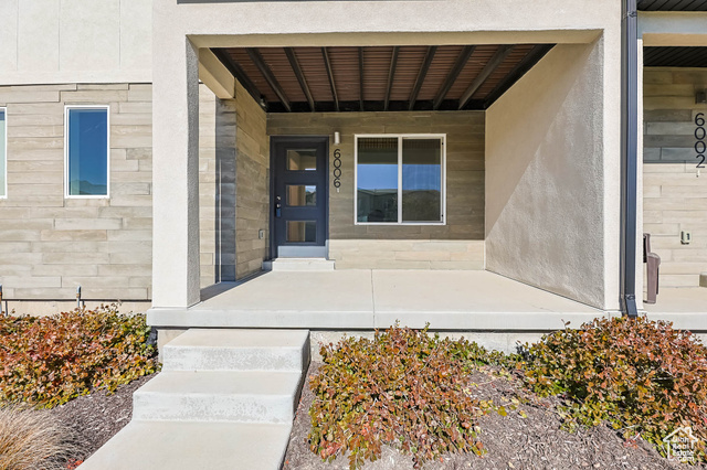 Photo 3 for MLS #2119692 at 6006 W Highlandbrook Dr