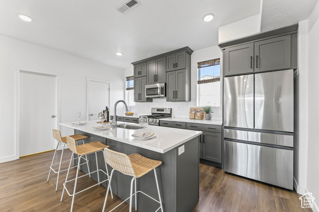 Photo 11 for MLS #2119692 at 6006 W Highlandbrook Dr
