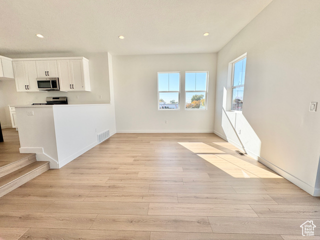 Photo 3 for MLS #2119698 at 1652 N 1600 West