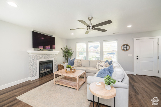 Photo 5 for MLS #2119703 at 836 E 23rd St