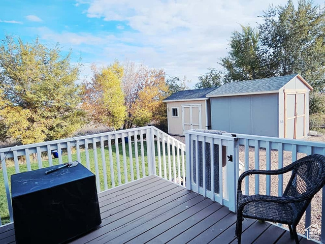 Photo 18 for MLS #2119706 at 312 S Park Place Dr