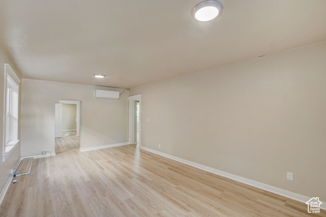 Photo 4 for MLS #2119718 at 1150 E 500 South