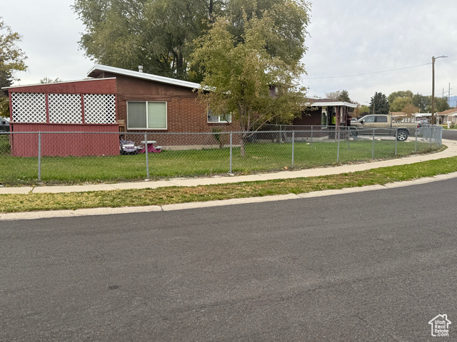 Photo 4 for MLS #2119721 at 3431 S Hillsdale Dr