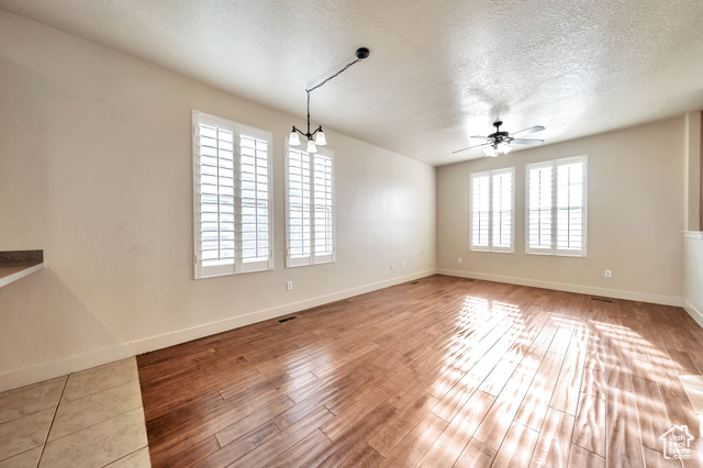 Photo 9 for MLS #2119726 at 4271 W Clarks Hill Dr