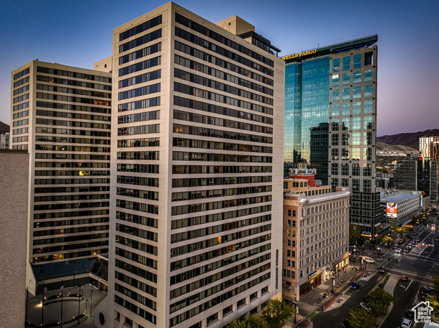 Photo 49 for MLS #2119732 at 48 W Broadway #2302