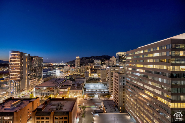 Photo 47 for MLS #2119732 at 48 W Broadway #2302