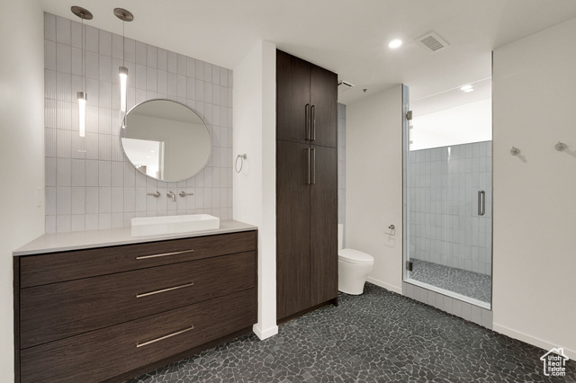 Photo 27 for MLS #2119732 at 48 W Broadway #2302