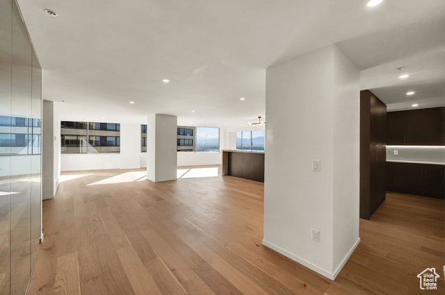 Photo 13 for MLS #2119732 at 48 W Broadway #2302