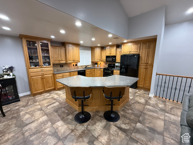 Photo 17 for MLS #2119763 at 818 N 2625 West