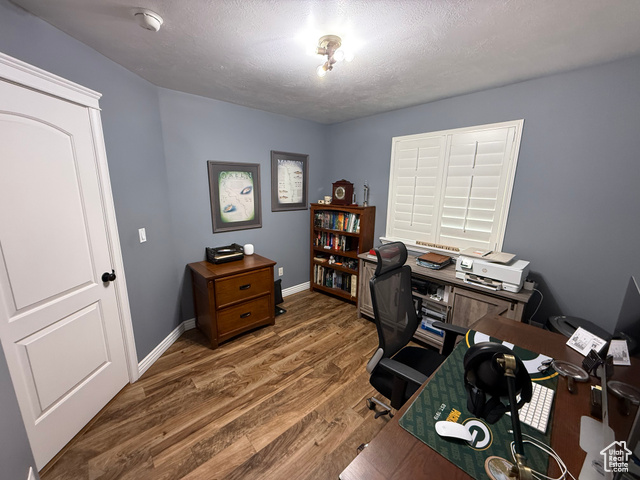 Photo 10 for MLS #2119763 at 818 N 2625 West