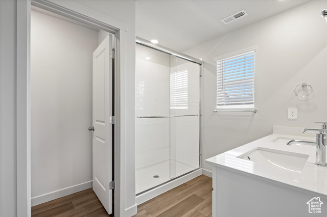 Photo 34 for MLS #2119765 at 352 W 600 North #44