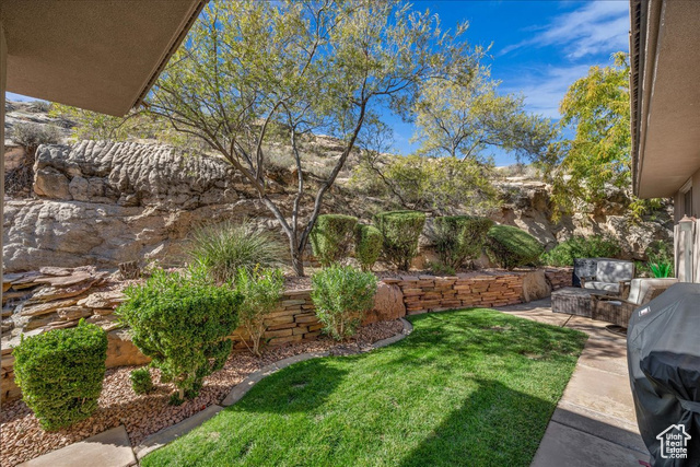 Photo 4 for MLS #2119787 at 2240 E Cobalt Dr #9