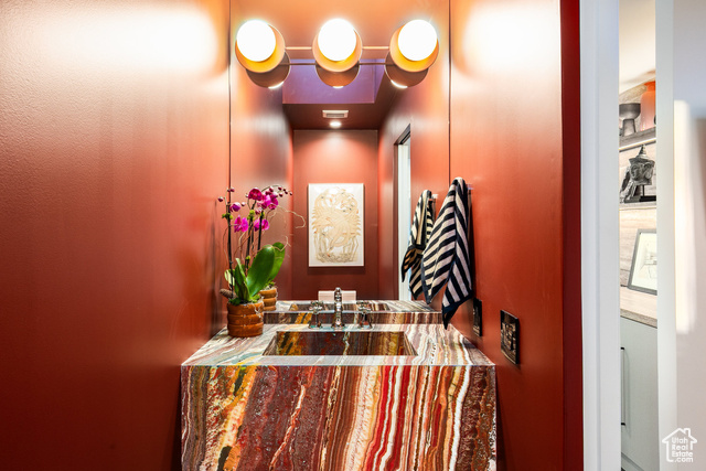 Photo 27 - 2777 E Comanche Dr, Salt Lake City UT 84108