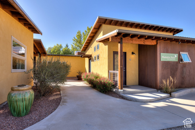 Photo 14 for MLS #2119808 at 275 W Williams Way #1-5