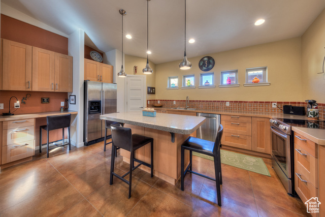 Photo 8 for MLS #2119808 at 275 W Williams Way #1-5